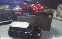 探索微缩世 BMW 1:28 MiniZ 蚊车模型的精细世界